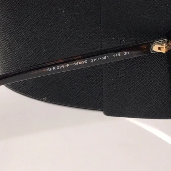 New Authentic Prada SPR 02V-F 2AU-6S1 Women’s Sunglasses – Tortoise